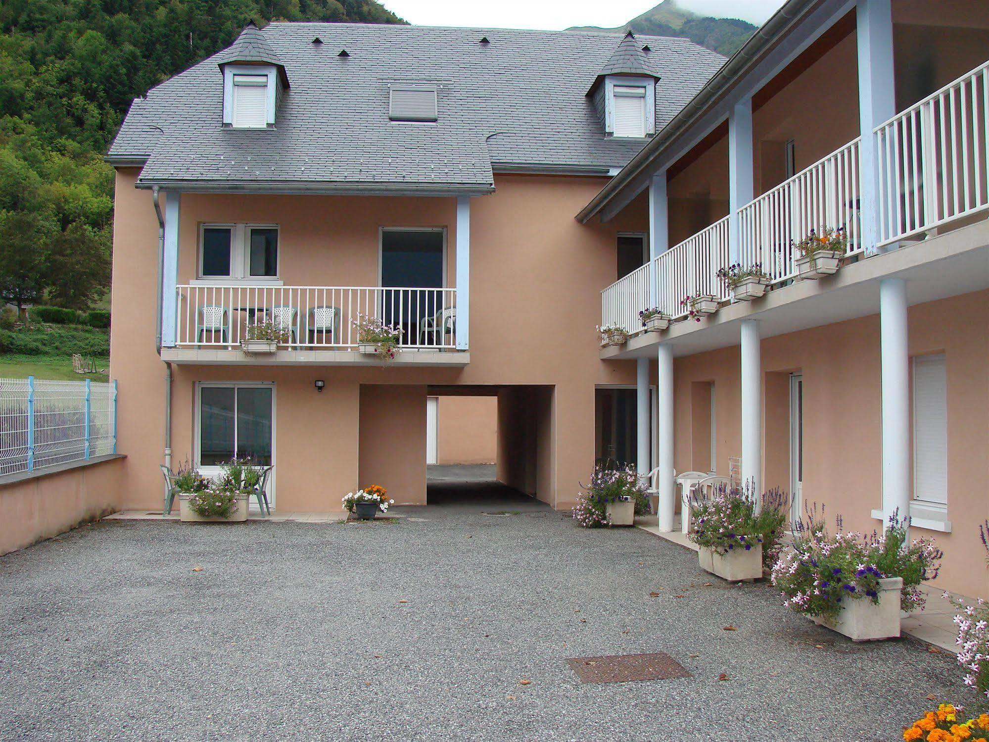 Arbizonloc Guchen Exterior foto
