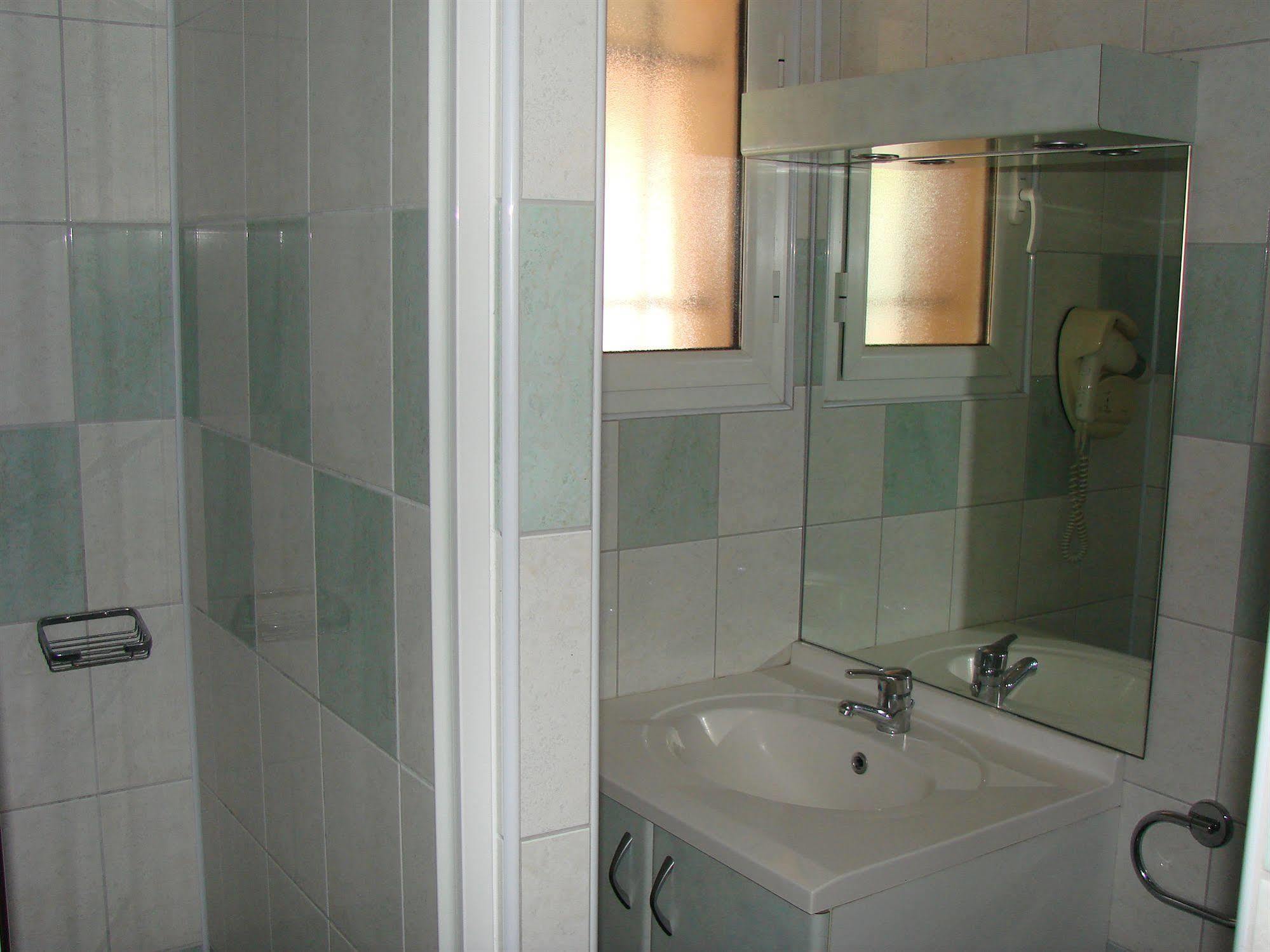 Arbizonloc Guchen Exterior foto